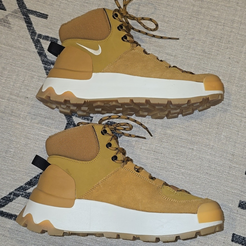 Nike City Classic Sneaker Boots Wheat Camel Tan Brown - Size 8 NWOT No Box - Picture 6 of 15